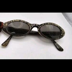 Velvet TRIXIE  Animal Print Designer Sunglasses Made In Italy Asian Fit